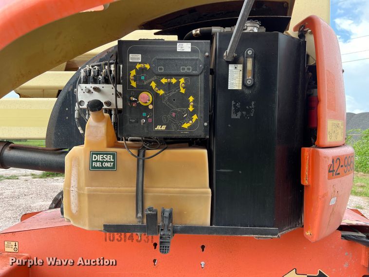 image for item LU9956 2014 JLG 450AJ Series II boom lift
