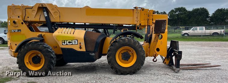 image for item LU9958 2016 JCB 512-56 F telehandler