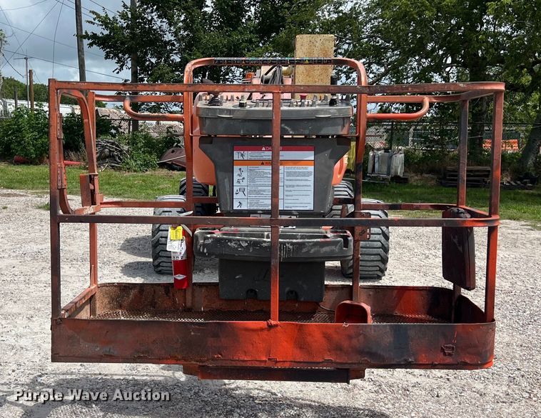 image for item LU9959 2015 JLG 450AJ boom lift