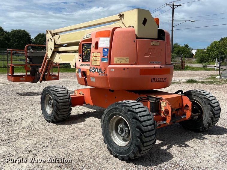 image for item LU9959 2015 JLG 450AJ boom lift