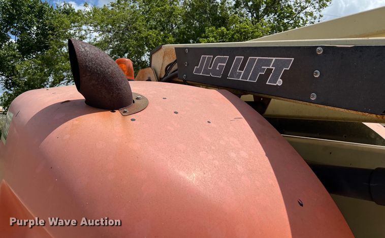 image for item LU9959 2015 JLG 450AJ boom lift