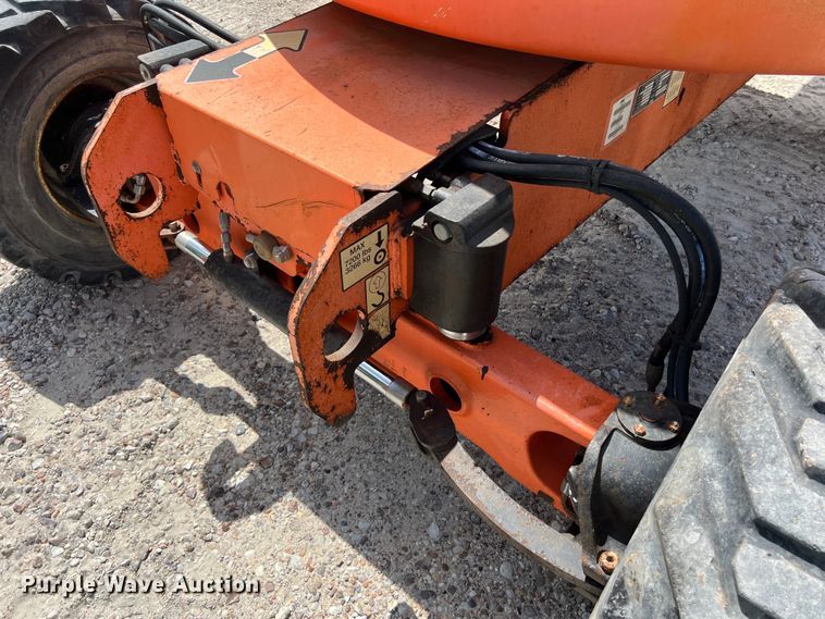 image for item LU9959 2015 JLG 450AJ boom lift