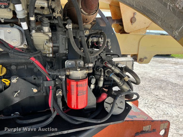 image for item LU9959 2015 JLG 450AJ boom lift