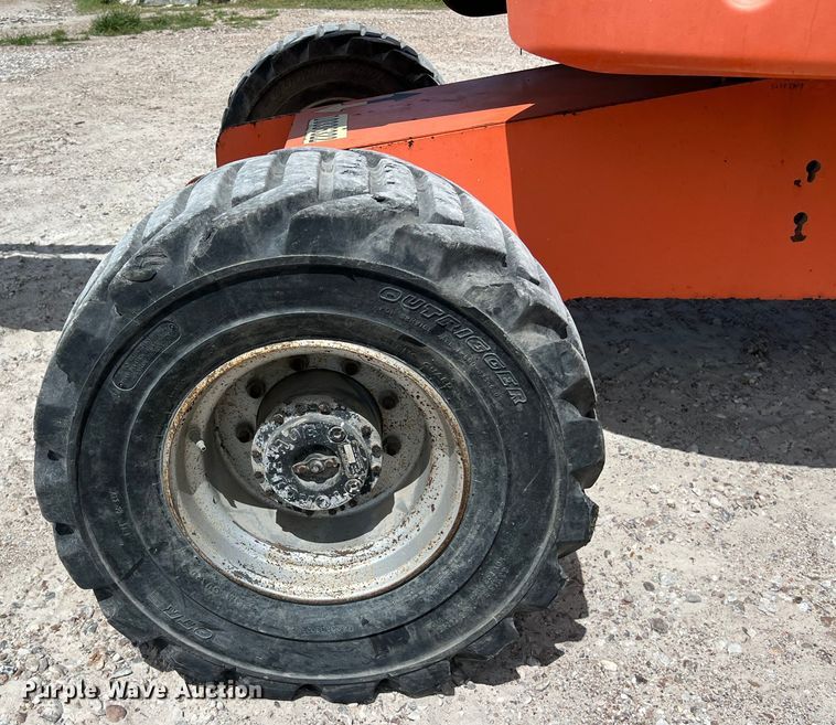 image for item LU9959 2015 JLG 450AJ boom lift