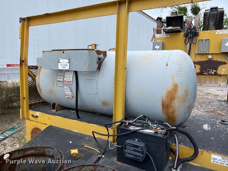 image for item LU9962 2009 Fair-West Trailers 16' x 7' 6