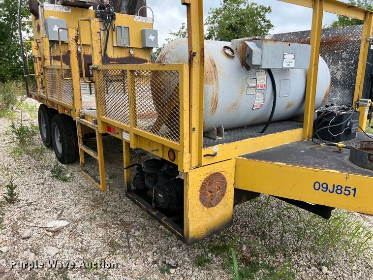 image for item LU9962 2009 Fair-West Trailers 16' x 7' 6