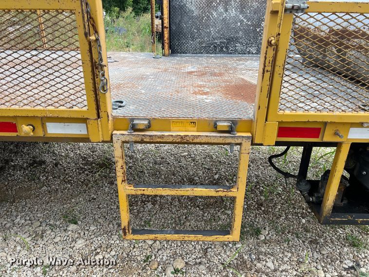 image for item LU9962 2009 Fair-West Trailers 16' x 7' 6