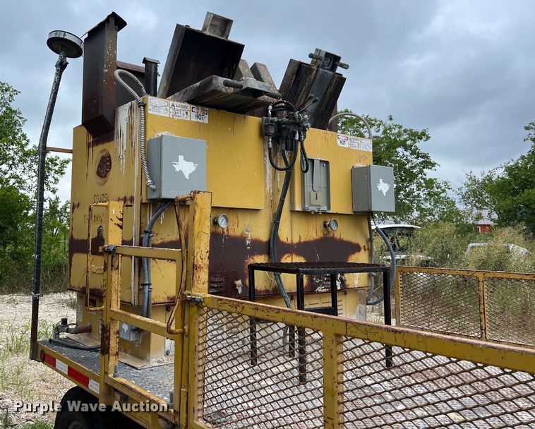 image for item LU9962 2009 Fair-West Trailers 16' x 7' 6