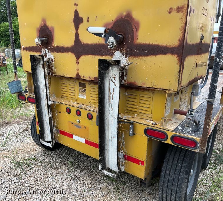 image for item LU9962 2009 Fair-West Trailers 16' x 7' 6