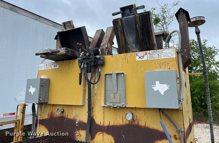 image for item LU9962 2009 Fair-West Trailers 16' x 7' 6