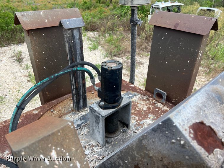 image for item LU9962 2009 Fair-West Trailers 16' x 7' 6