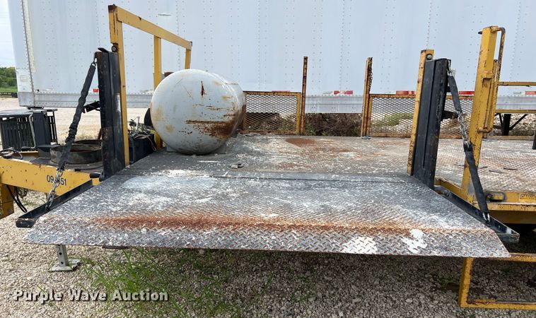 image for item LU9962 2009 Fair-West Trailers 16' x 7' 6