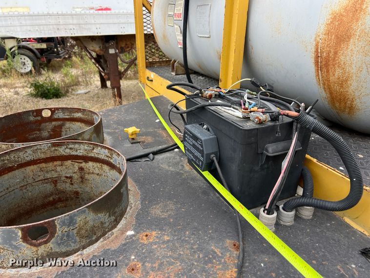 image for item LU9962 2009 Fair-West Trailers 16' x 7' 6