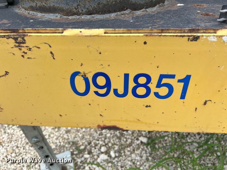 image for item LU9962 2009 Fair-West Trailers 16' x 7' 6