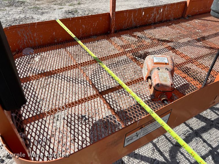 image for item LU9992 2015 JLG 800AJ boom lift