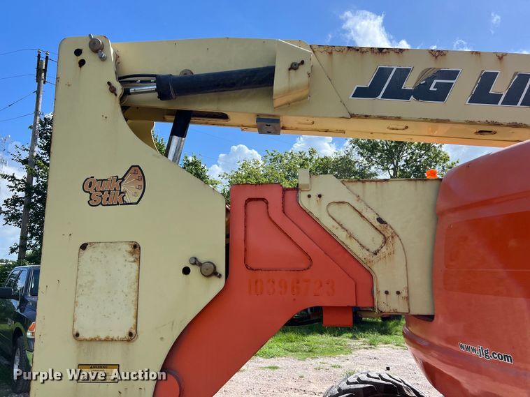 image for item LU9992 2015 JLG 800AJ boom lift