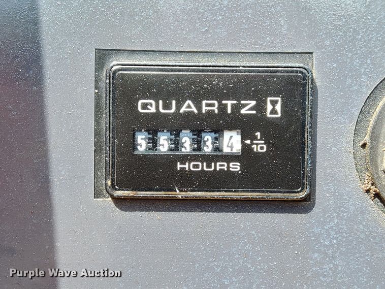 image for item LU9992 2015 JLG 800AJ boom lift