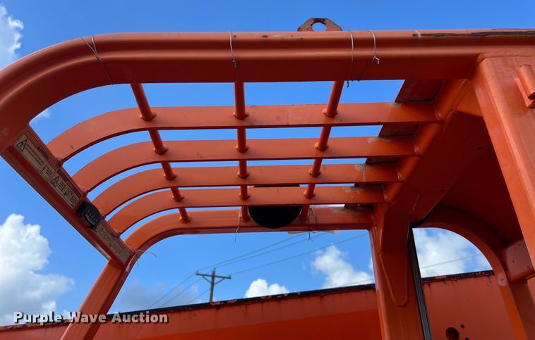 image for item LU9994 2015 JLG 8042 telehandler