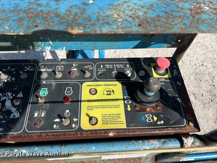 image for item LU9995 2014 Genie S-85 boom lift