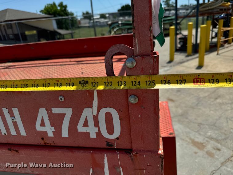 image for item MU9873 2018 SkyJack  SJIII 4740 scissor lift