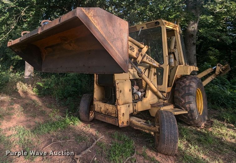 image for item NG9949 Ford 555 backhoe