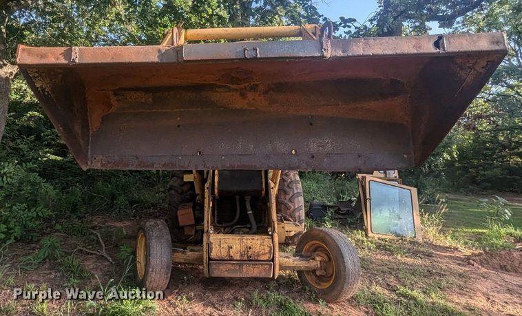 image for item NG9949 Ford 555 backhoe