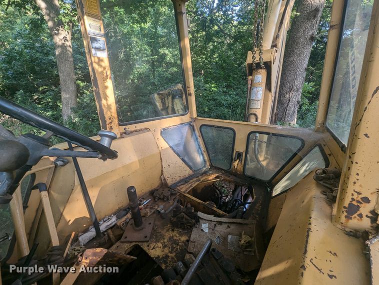 image for item NG9949 Ford 555 backhoe