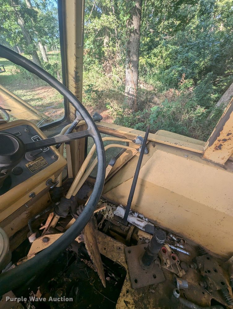 image for item NG9949 Ford 555 backhoe