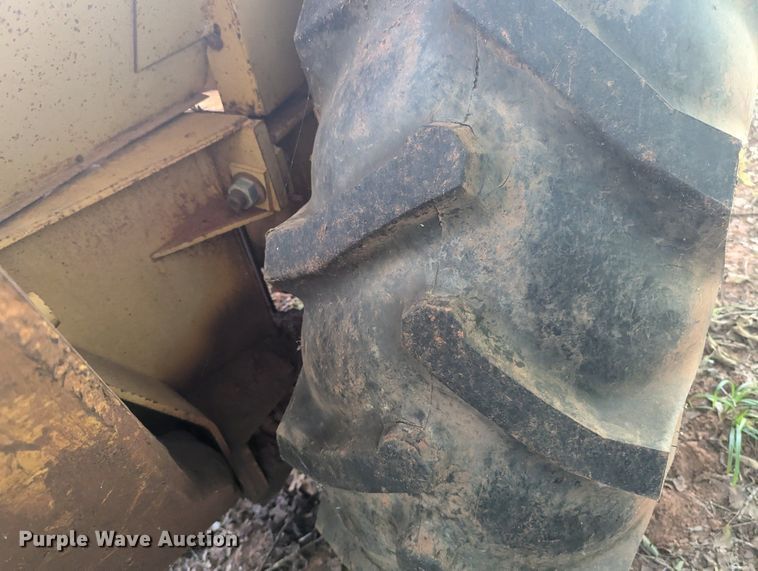 image for item NG9949 Ford 555 backhoe