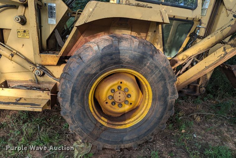 image for item NG9949 Ford 555 backhoe