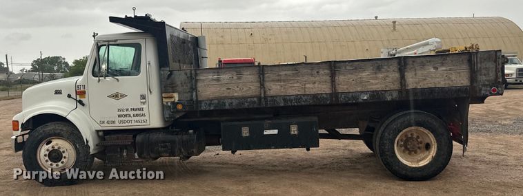 image for item NL9869 1998 International  4700 dump truck