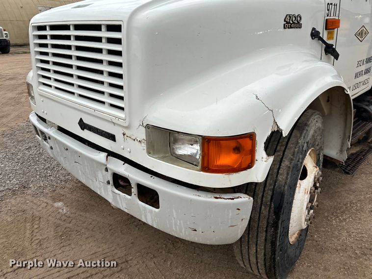 image for item NL9869 1998 International  4700 dump truck