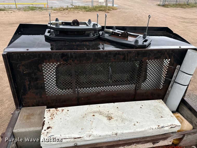 image for item NL9869 1998 International  4700 dump truck