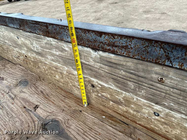 image for item NL9869 1998 International  4700 dump truck