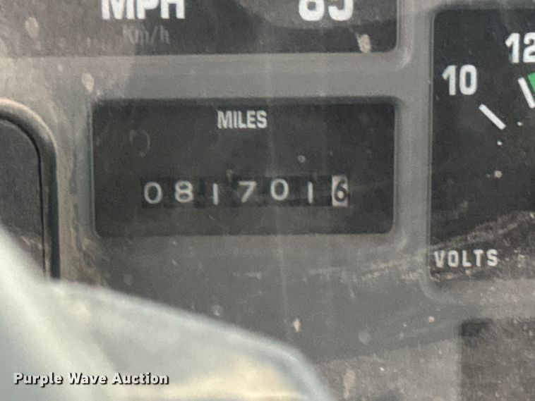 image for item NL9869 1998 International  4700 dump truck