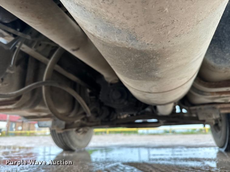 image for item NL9872 1995 Ford F800 dump truck