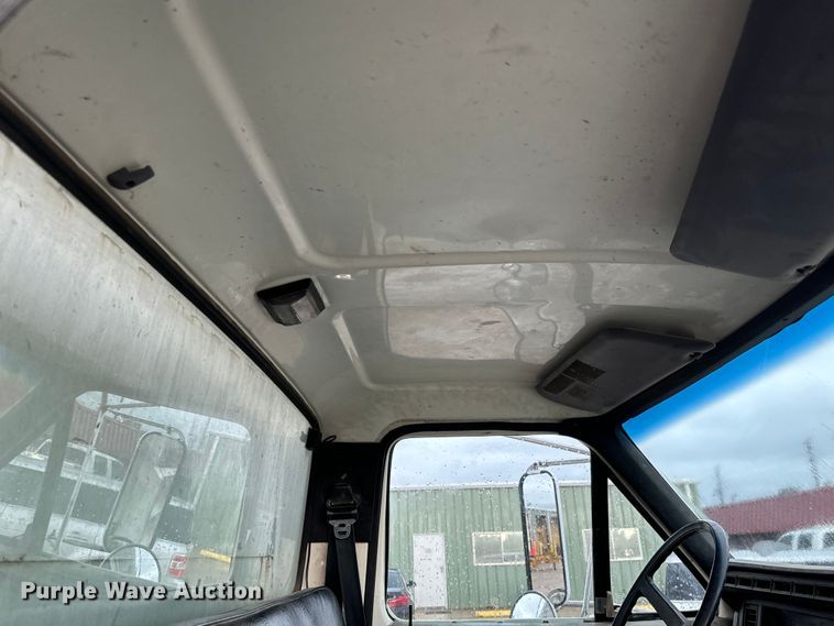 image for item NL9872 1995 Ford F800 dump truck