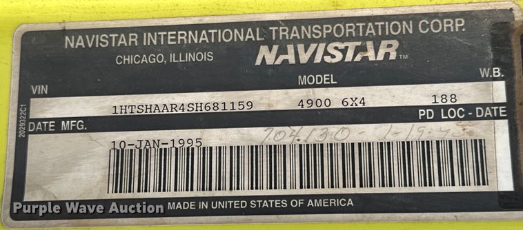 image for item NL9877 1995 International  4900 dump truck