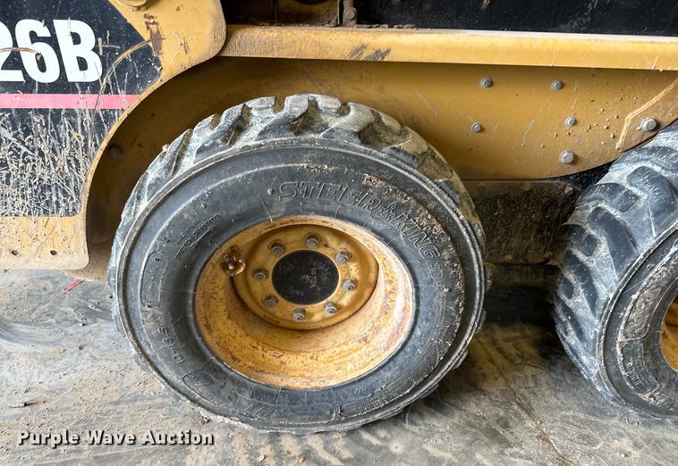 image for item NL9886 2004 Caterpillar  226B skid steer loader