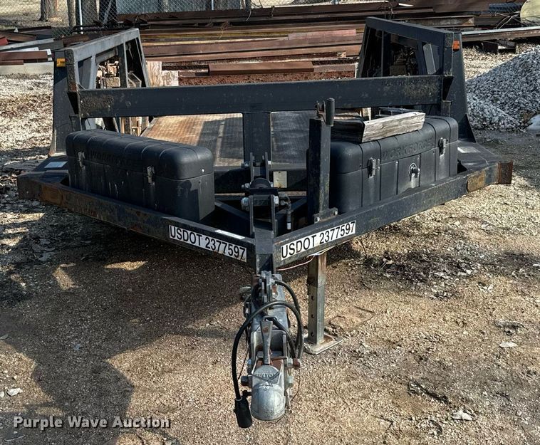 image for item NN9486 2004 Bil-Jax ET7000 equipment trailer