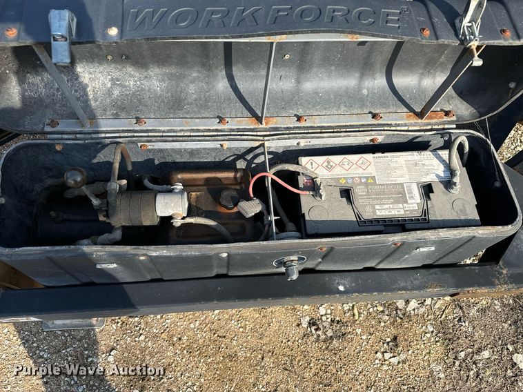 image for item NN9486 2004 Bil-Jax ET7000 equipment trailer