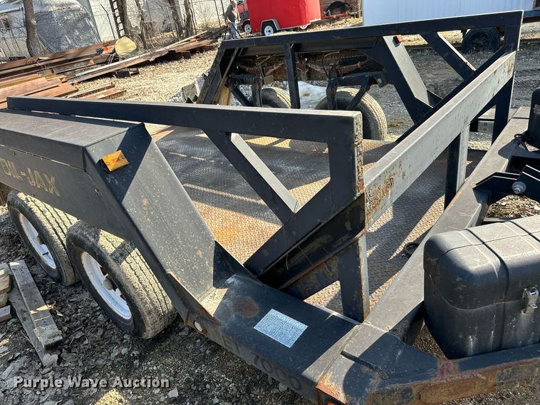image for item NN9486 2004 Bil-Jax ET7000 equipment trailer
