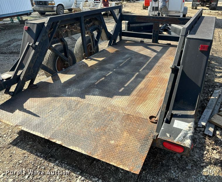 image for item NN9486 2004 Bil-Jax ET7000 equipment trailer