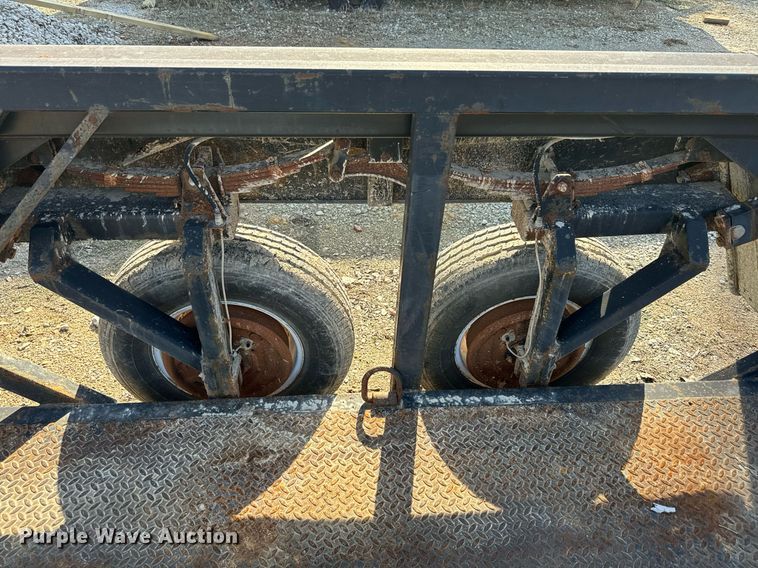 image for item NN9486 2004 Bil-Jax ET7000 equipment trailer