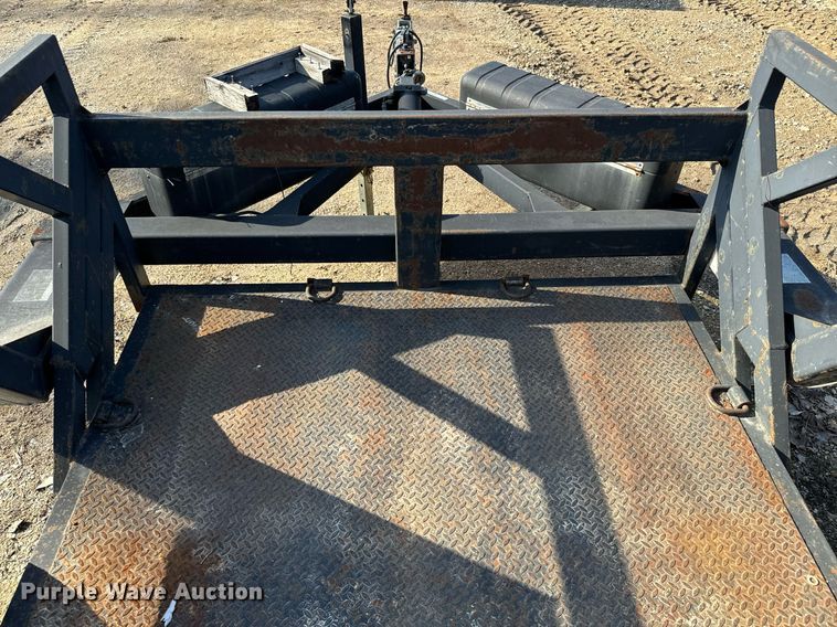 image for item NN9486 2004 Bil-Jax ET7000 equipment trailer