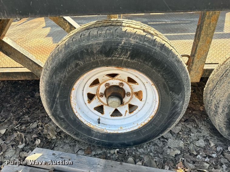 image for item NN9486 2004 Bil-Jax ET7000 equipment trailer