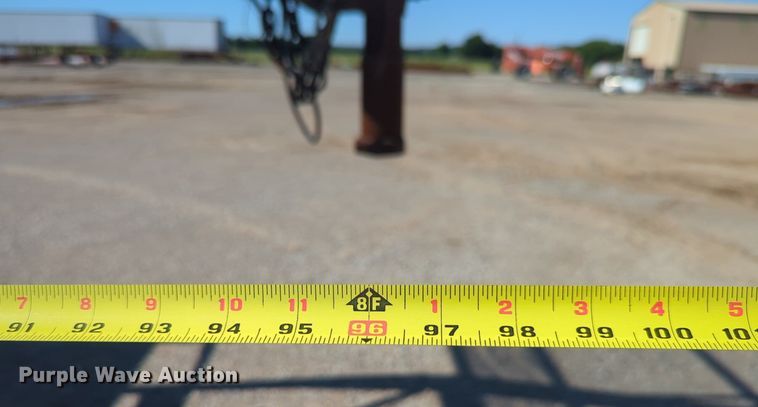 image for item NQ9572 2005 Belshe equipment trailer