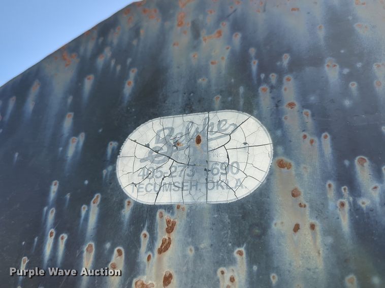 image for item NQ9572 2005 Belshe equipment trailer