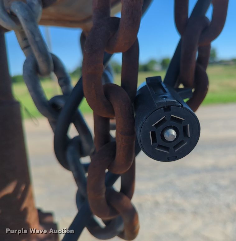 image for item NQ9572 2005 Belshe equipment trailer