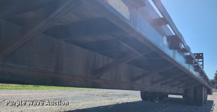 image for item NQ9572 2005 Belshe equipment trailer